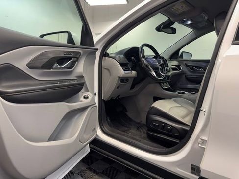 Used 2019 GMC Terrain SLT w/ Preferred Package FWD image 11