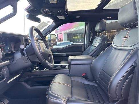 Used 2023 Ford F350 Platinum w/ FX4 Off-Road Package image 20