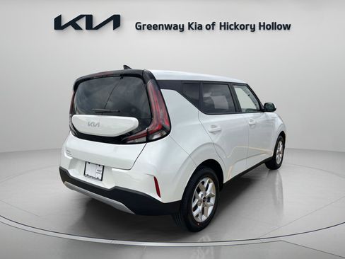 New 2025 Kia Soul LX image 7