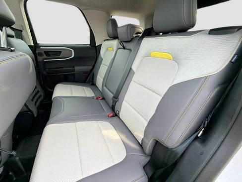 Used 2025 Ford Bronco Sport Badlands w/ Sasquatch Badlands Package image 20