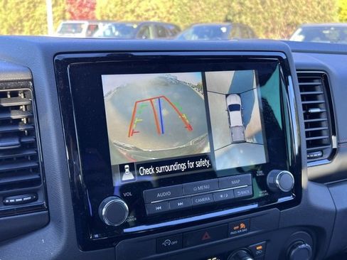 Used 2023 Nissan Frontier PRO-4X w/ Pro Convenience Package image 8