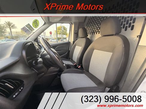 Used 2019 RAM ProMaster City Tradesman FWD image 17