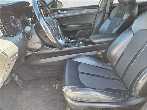 Used 2022 Kia K5 GT-Line image 12