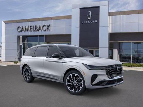 New 2026 Lincoln Nautilus Reserve image 29