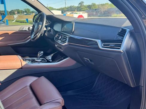 Used 2020 BMW X5 xDrive40i w/ Convenience Package AWD/4WD image 18
