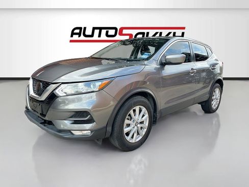 Used 2022 Nissan Rogue Sport S FWD image 3