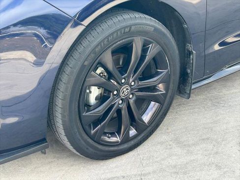 Certified 2022 Toyota Sienna XSE image 9