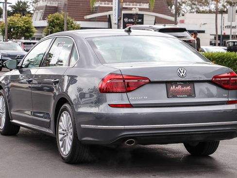 Used 2017 Volkswagen Passat 1.8T SE FWD image 8