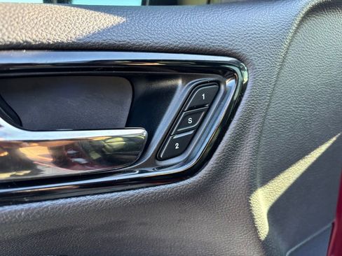 Used 2022 Dodge Durango GT image 18