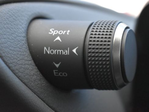 Used 2023 Lexus ES 300h Ultra Luxury image 21