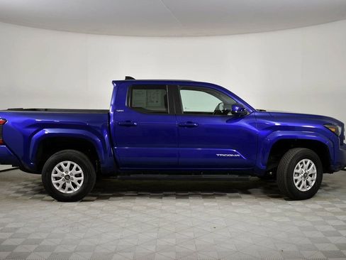 Used 2024 Toyota Tacoma SR5 w/ SR5 Upgrade Package image 3
