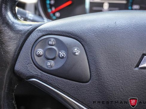Used 2015 Chevrolet Impala LT FWD image 25