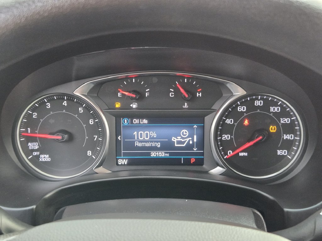 Used 2024 GMC Terrain SLE w/ Driver Convenience Package FWD image 14