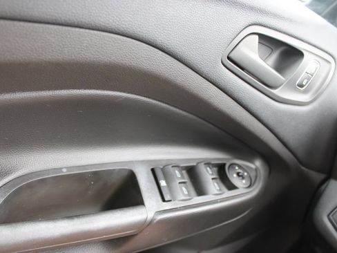 Used 2018 Ford Escape S FWD image 37
