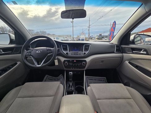 Used 2016 Hyundai Tucson SE w/ Option Group 02 image 17
