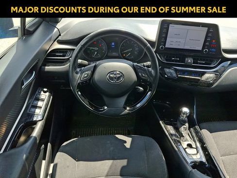Used 2019 Toyota C-HR XLE FWD image 12