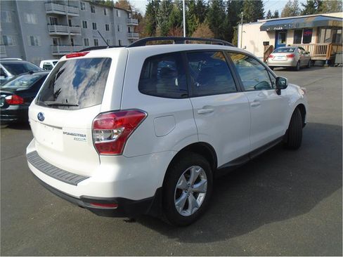 Used 2015 Subaru Forester 2.5i Premium w/ All-Weather Package image 6