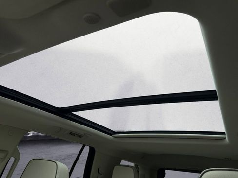 Used 2023 GMC Yukon Denali w/ Max Trailering Package image 24