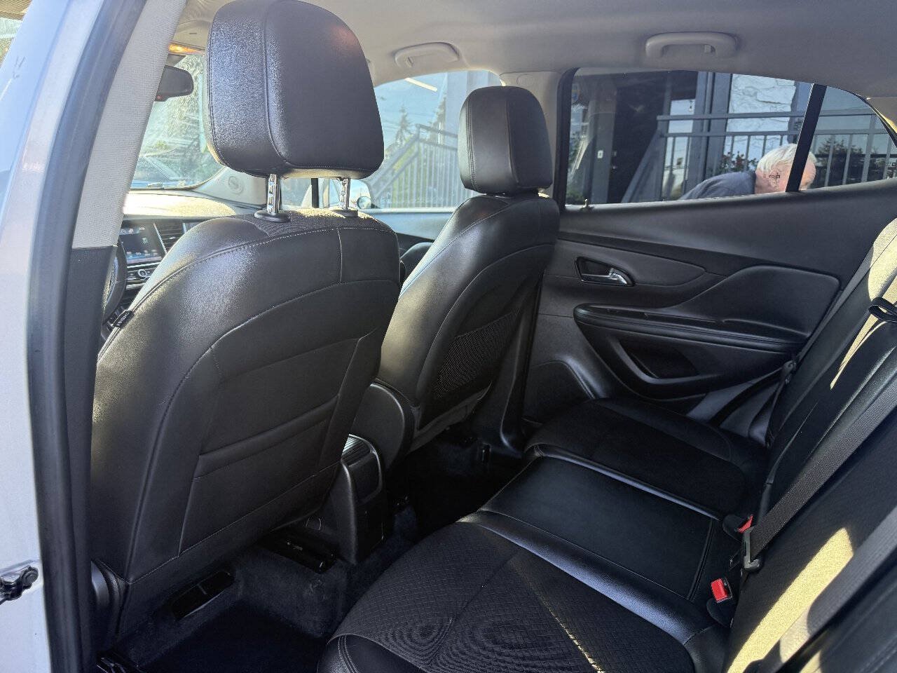 Used 2018 Buick Encore Sport Touring FWD image 16