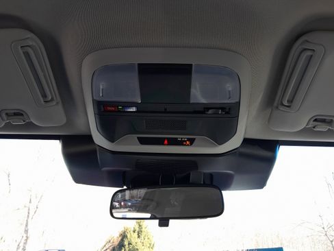 Certified 2025 Subaru Crosstrek 2.0i Premium image 36