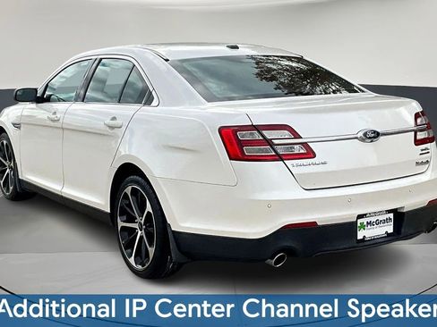 Used 2015 Ford Taurus SEL w/ Equipment Group 201A image 4