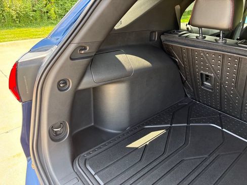 Used 2023 Chevrolet Equinox RS w/ RS Leather Package FWD image 56