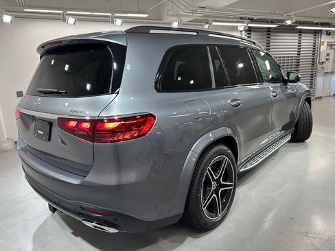 New 2026 Mercedes-Benz GLS 450 4MATIC image 11
