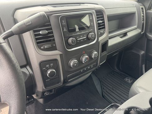 Used 2018 RAM 2500 Tradesman w/ Chrome Appearance Group AWD/4WD image 19