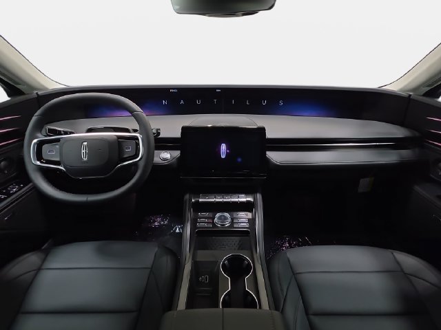 New 2026 Lincoln Nautilus Premier w/ Equipment Group 102A AWD/4WD image 9
