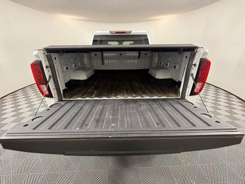 Used 2022 GMC Sierra 1500 Elevation image 5