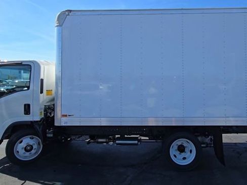 New 2025 Chevrolet Low Cab Forward RWD image 5