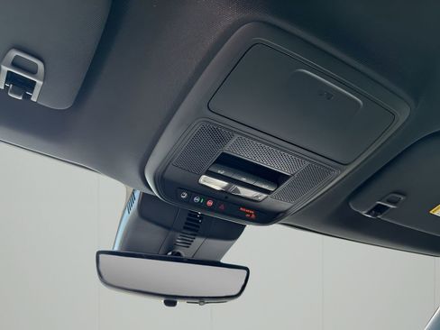 New 2026 GMC Acadia AT4 w/ Super Cruise Package image 33