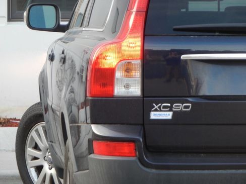 Used 2008 Volvo XC90 3.2 image 1