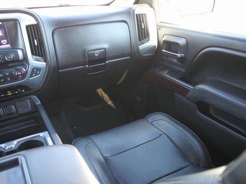 Used 2014 GMC Sierra 1500 SLT w/ SLT Crew Cab Value Package image 7