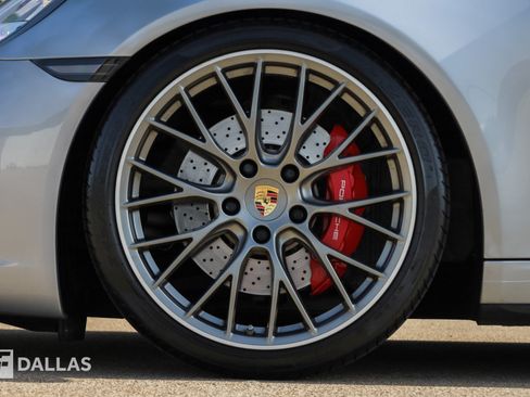 Used 2017 Porsche 911 Carrera 4S AWD/4WD image 8