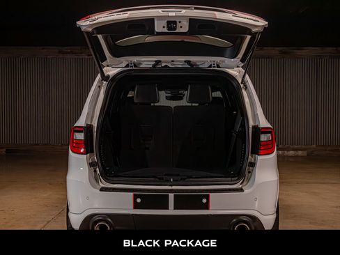 Used 2021 Dodge Durango SRT Hellcat w/ Technology Group AWD/4WD image 8
