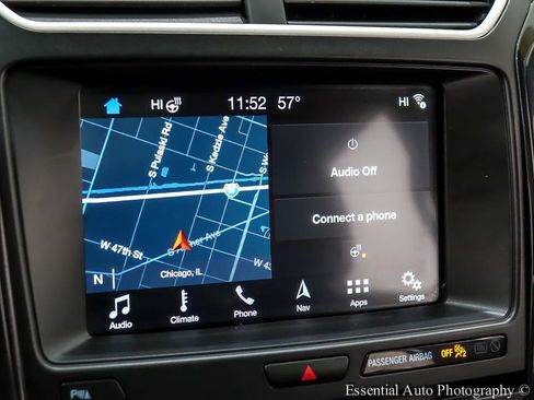 Used 2018 Ford Explorer XLT w/ Equipment Group 202A image 22