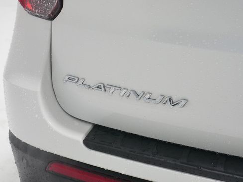 Used 2025 Ford Explorer Platinum w/ Ultimate Package image 26