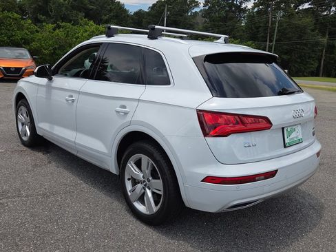 Used 2019 Audi Q5 2.0T Premium Plus w/ Premium Plus Package AWD/4WD image 9