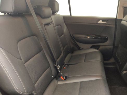 Used 2020 Kia Sportage EX FWD image 19