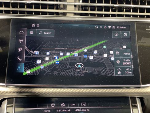 Used 2025 Audi SQ7 Premium Plus w/ Executive Package image 25