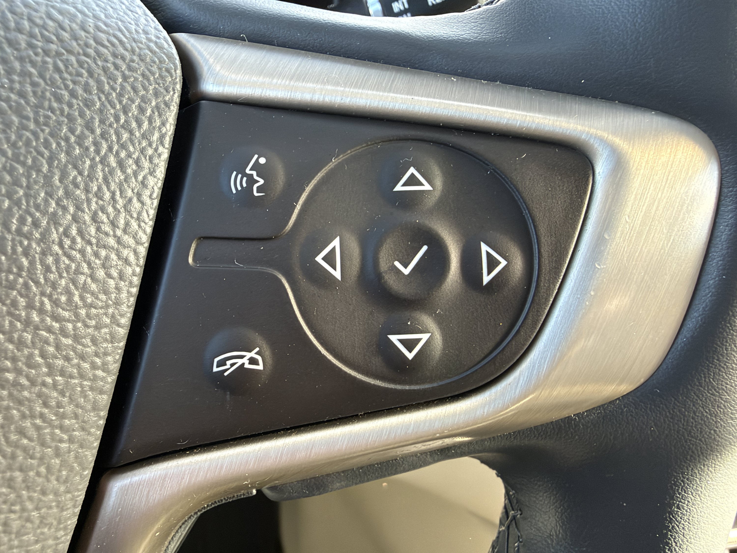 Used 2024 GMC Terrain Denali w/ LPO, Floor Liner Package AWD/4WD image 34