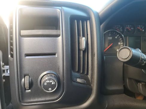 Used 2016 Chevrolet Silverado 1500 W/T image 31