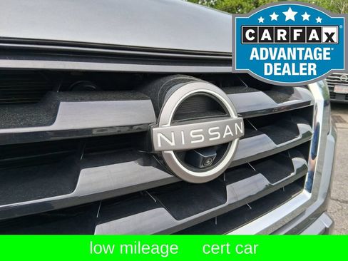 Certified 2024 Nissan Armada SL w/ Captain's Chairs Package AWD/4WD image 6