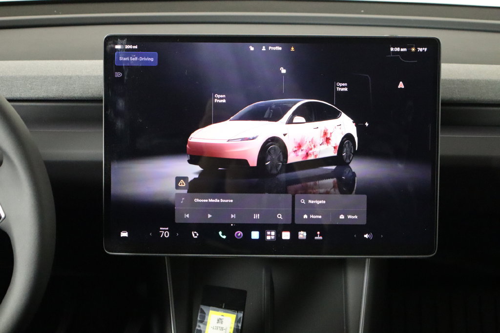Used 2026 Tesla Model Y 2WD image 21