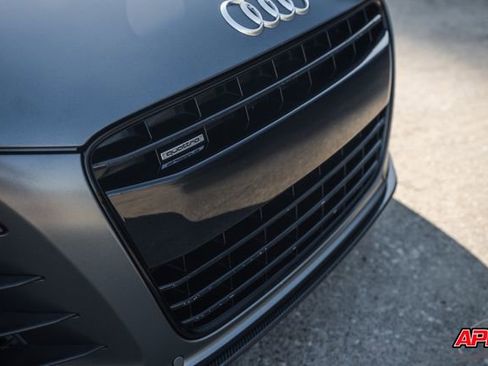 Used 2012 Audi R8 V8 image 27