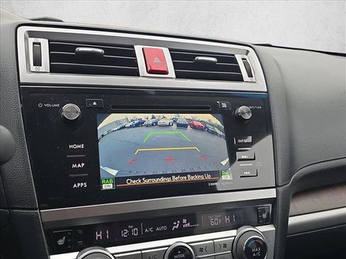 Used 2017 Subaru Outback 2.5i Limited image 10