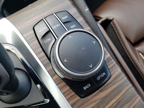 Used 2019 BMW 540i xDrive w/ Convenience Package AWD/4WD image 32