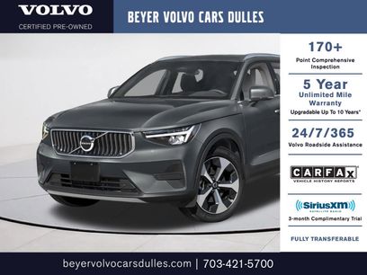 Certified 2025 Volvo XC40 B5 Core
