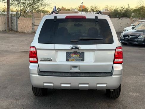 Used 2011 Ford Escape XLT image 7